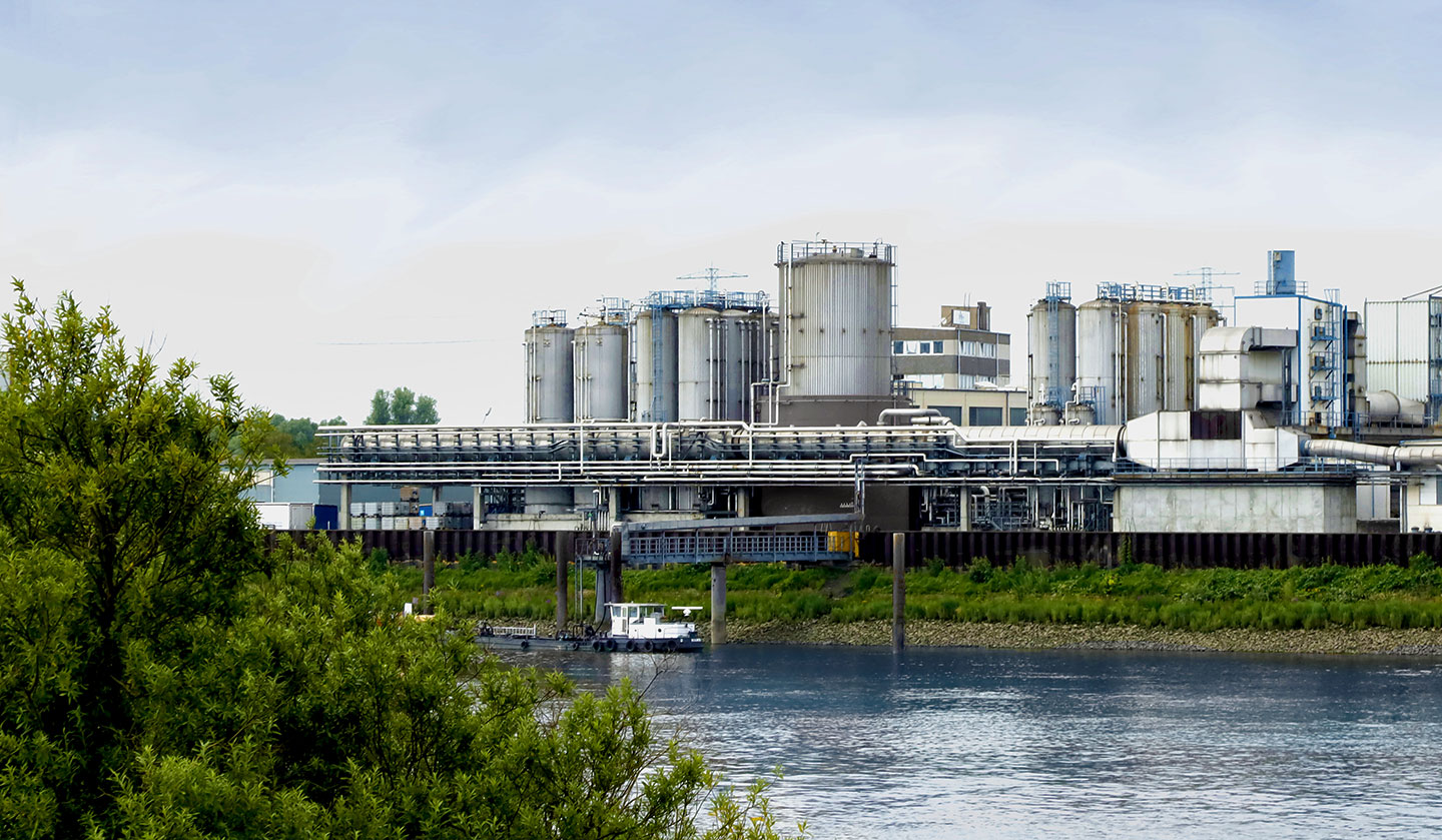 Standort von REMONDIS Industrie Service Hamburg in der Peutestraße.